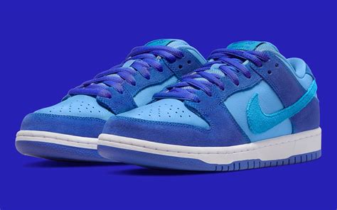 blue rasberry nike dunks|nike sb dunk raspberry.